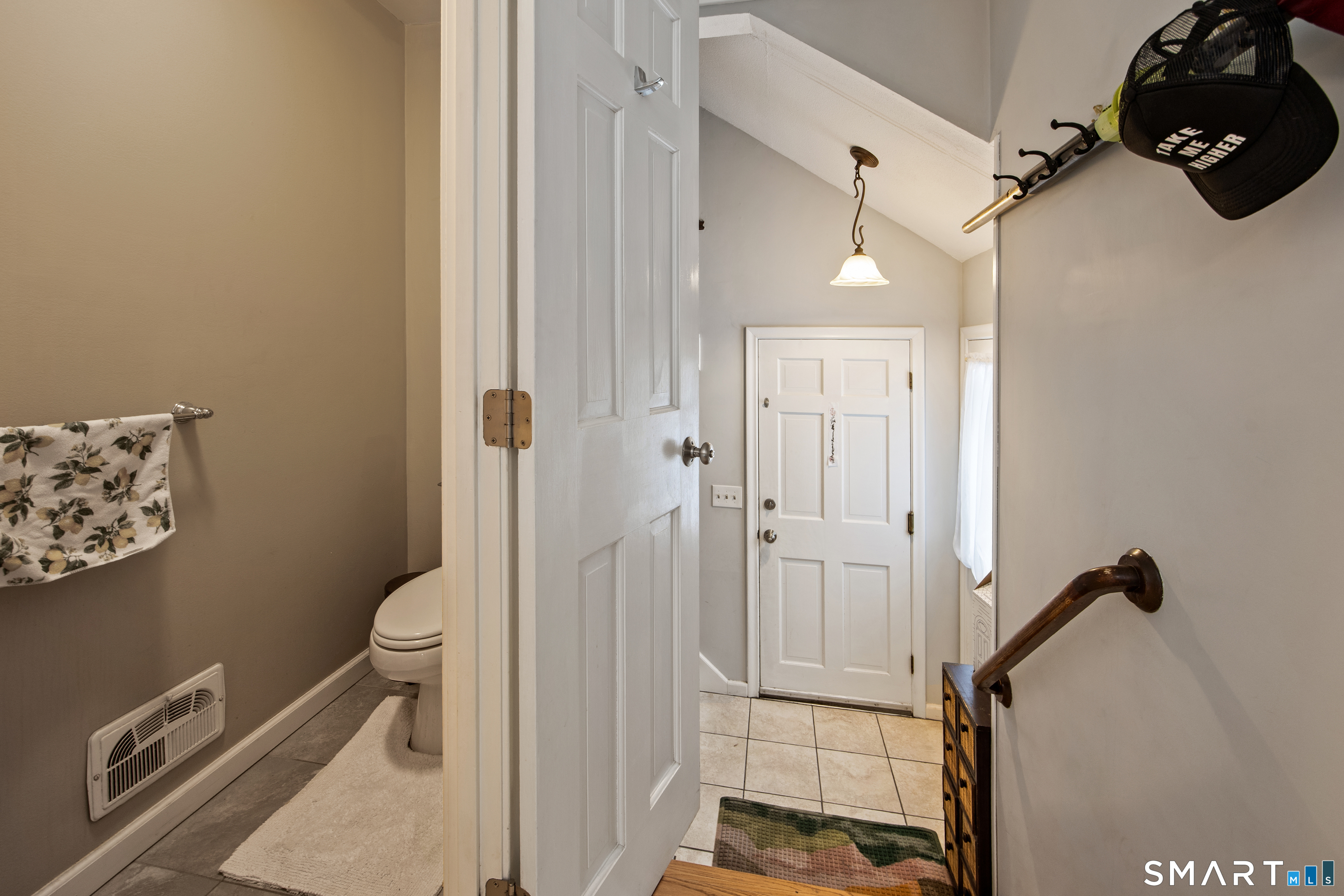 10 Candlewood Lane Farmington CT 06032