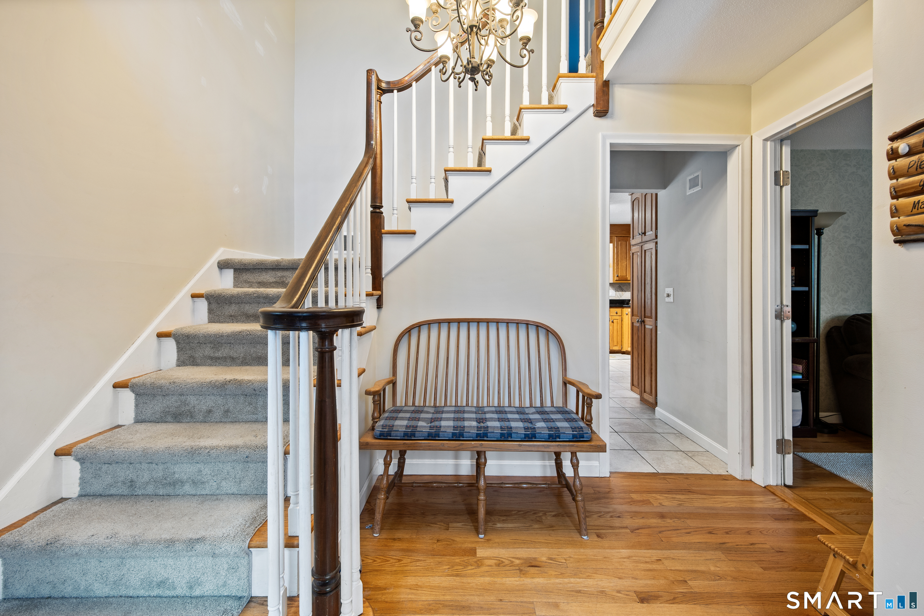 10 Candlewood Lane Farmington CT 06032