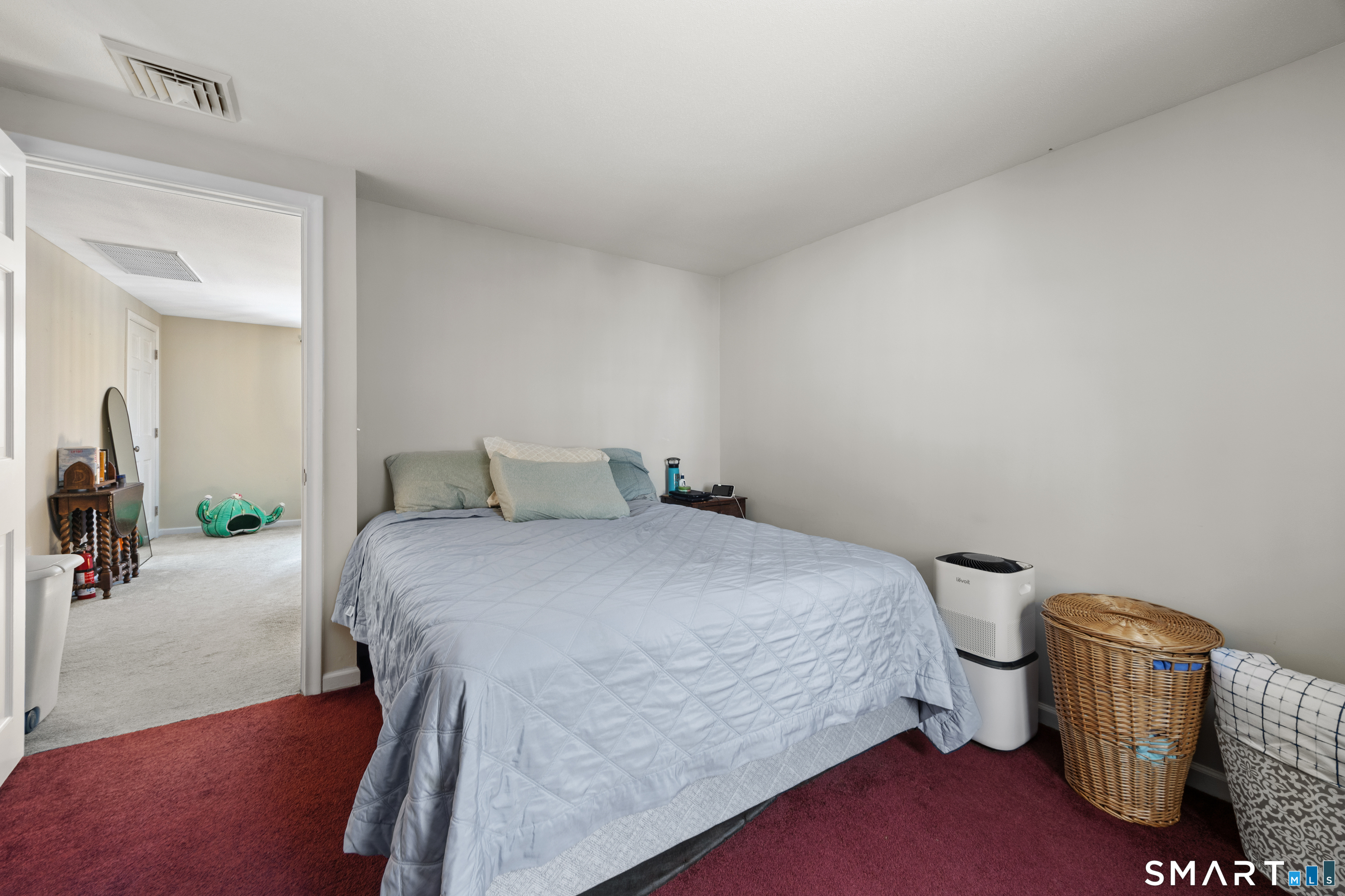 10 Candlewood Lane Farmington CT 06032