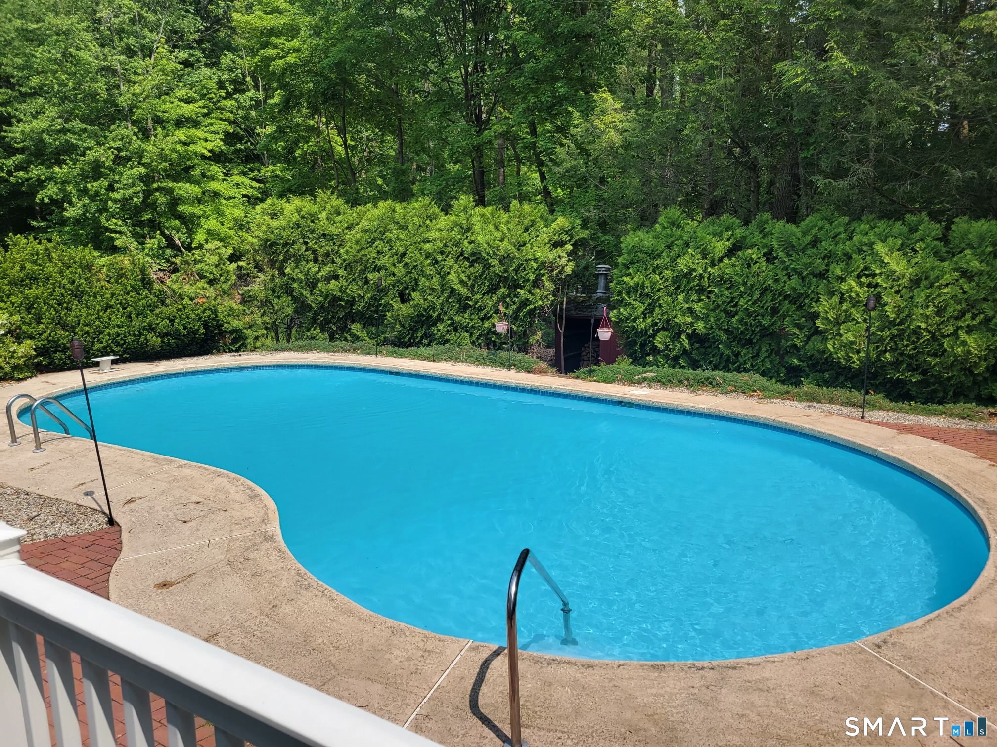 10 Candlewood Lane Farmington CT 06032