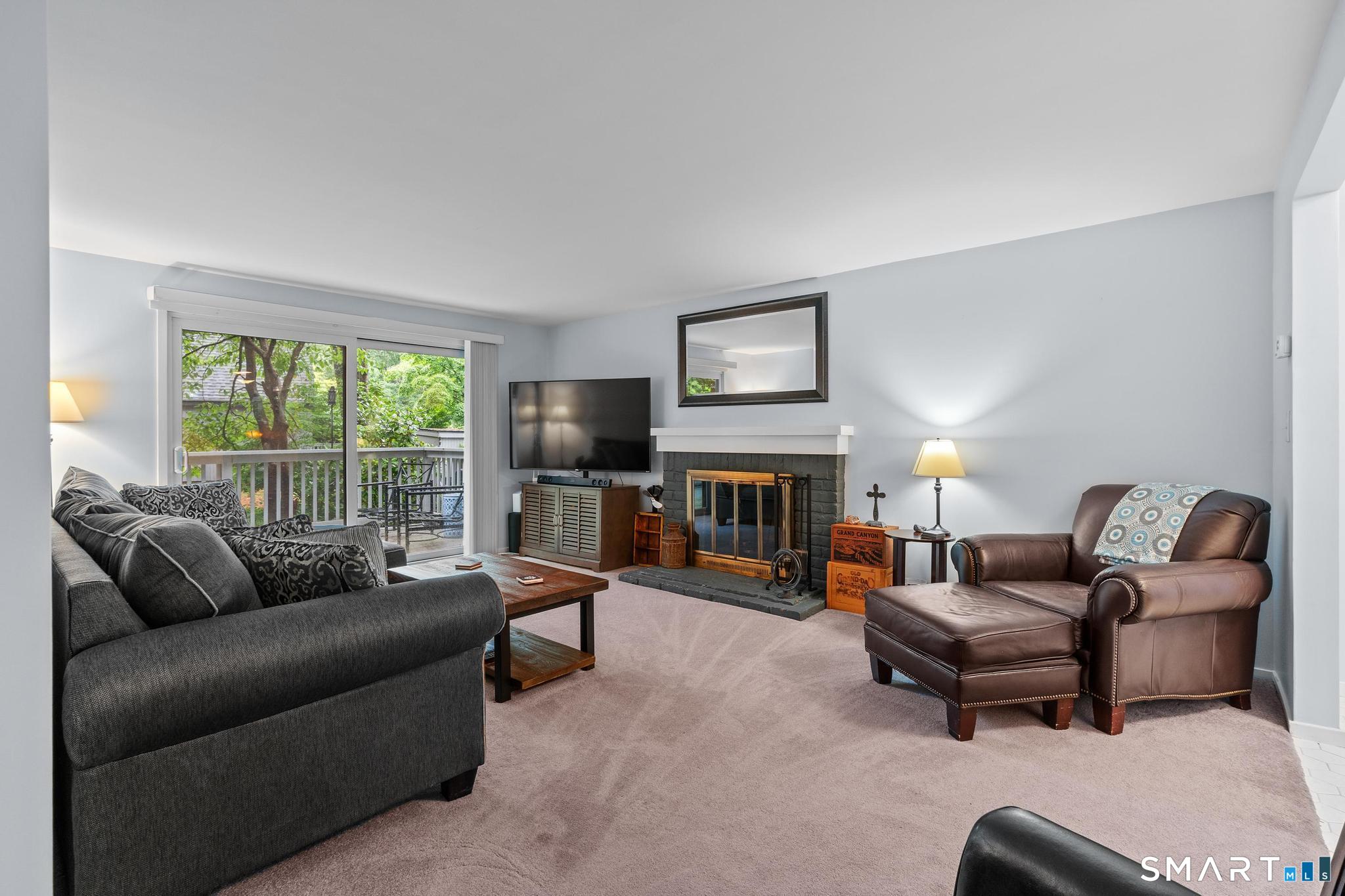 7 Pond Circle Avon CT 06001