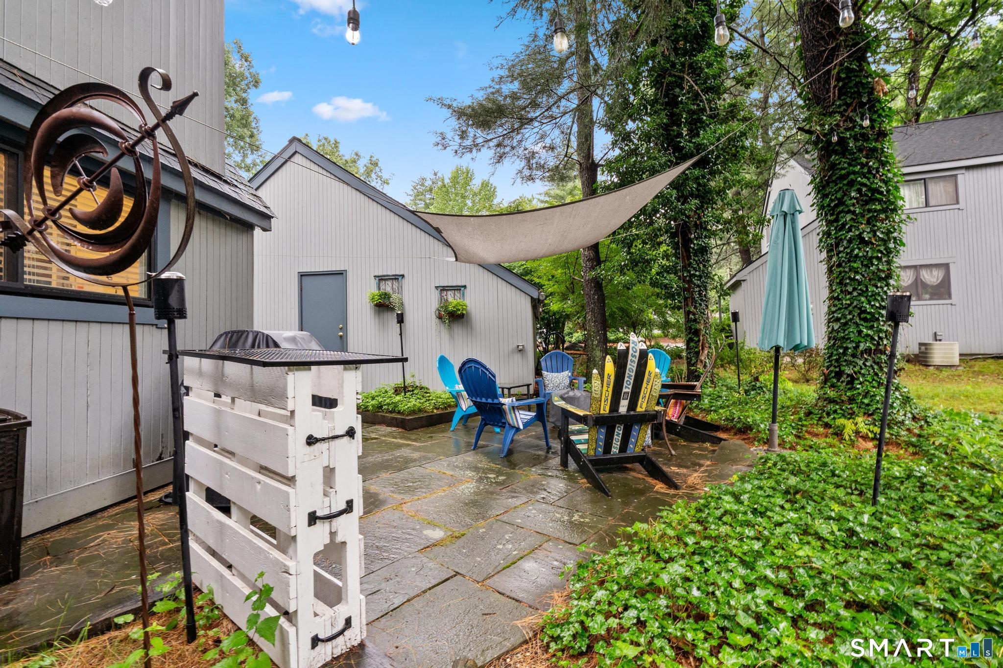 7 Pond Circle Avon CT 06001