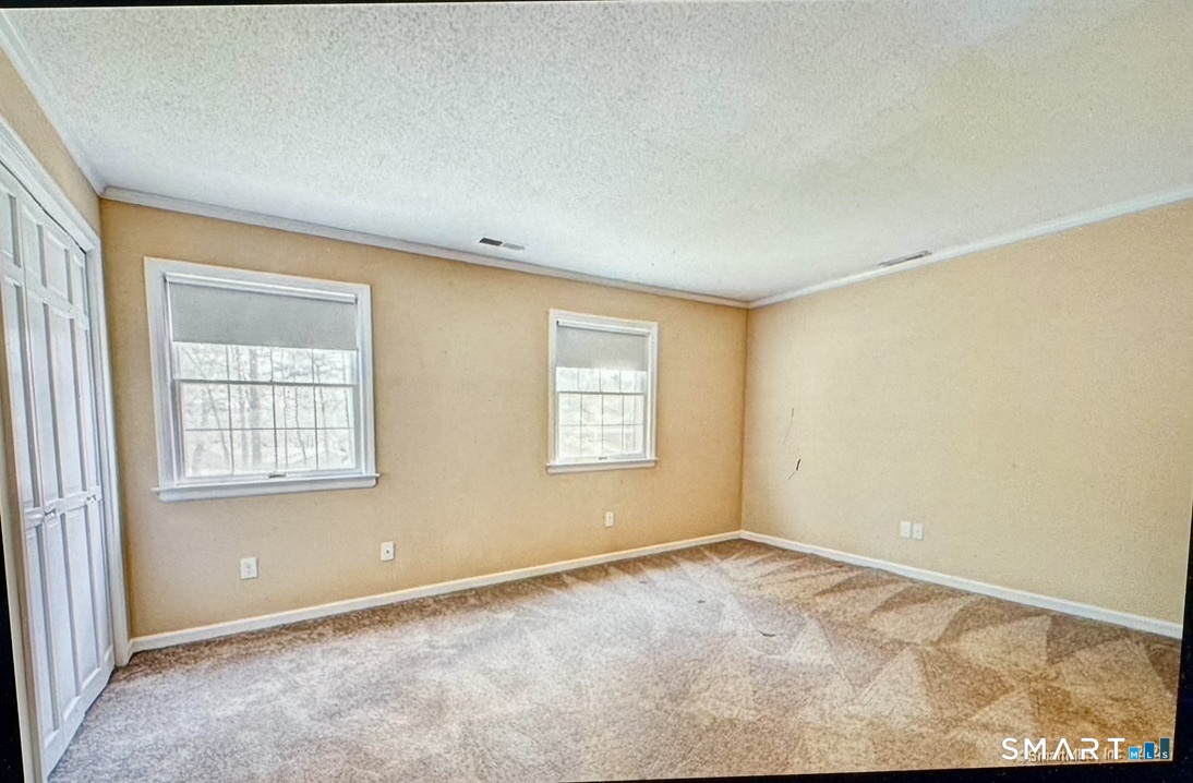 136 Tunxis Village Farmington CT 06032