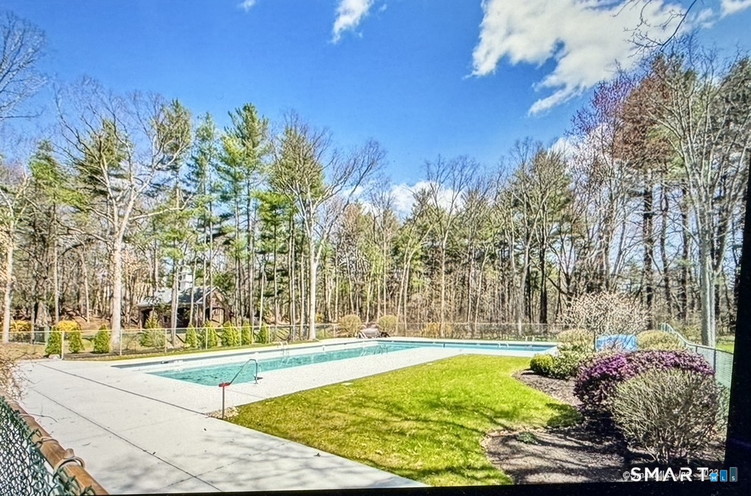 136 Tunxis Village Farmington CT 06032