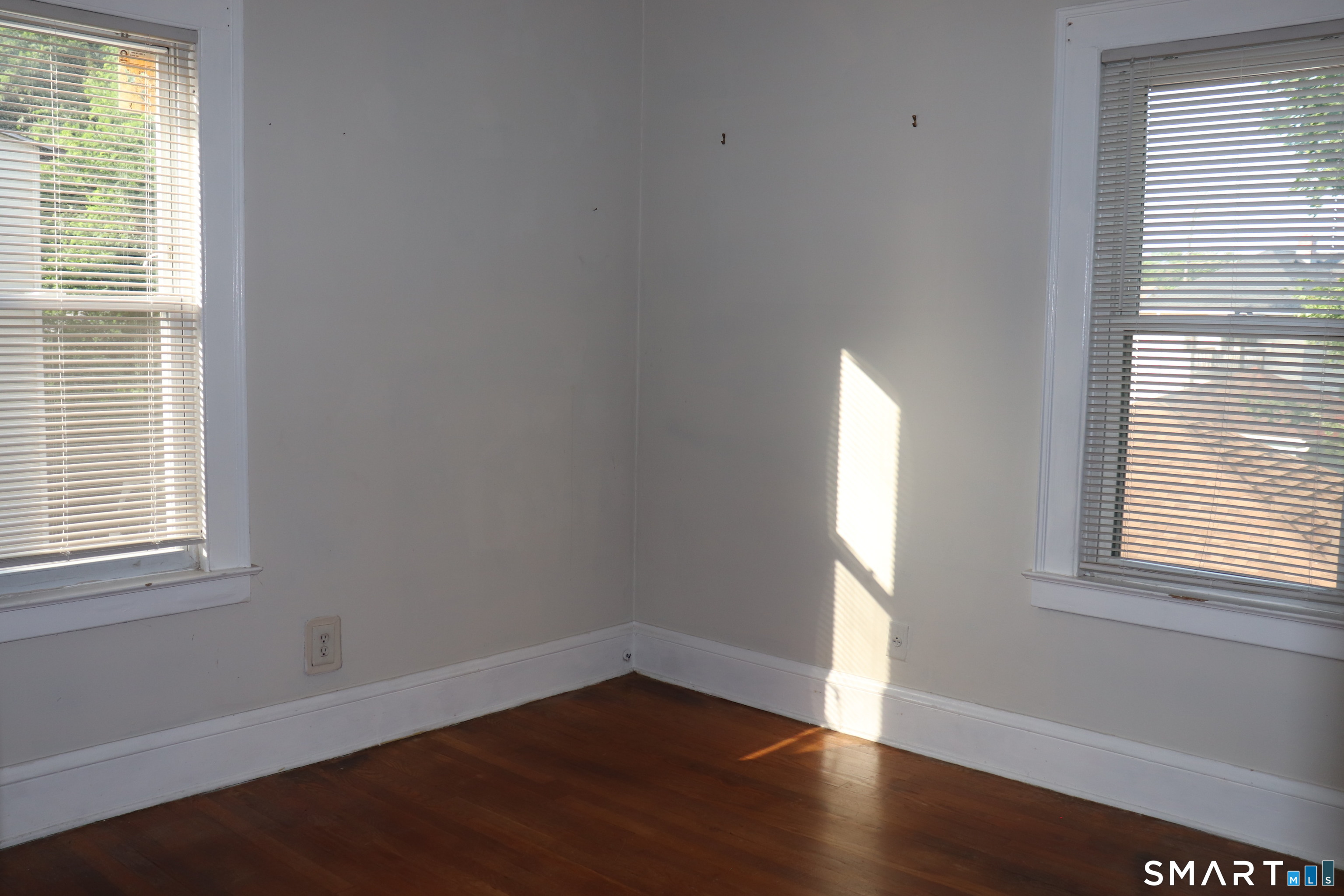 60 Nesbit Avenue West Hartford CT 06119