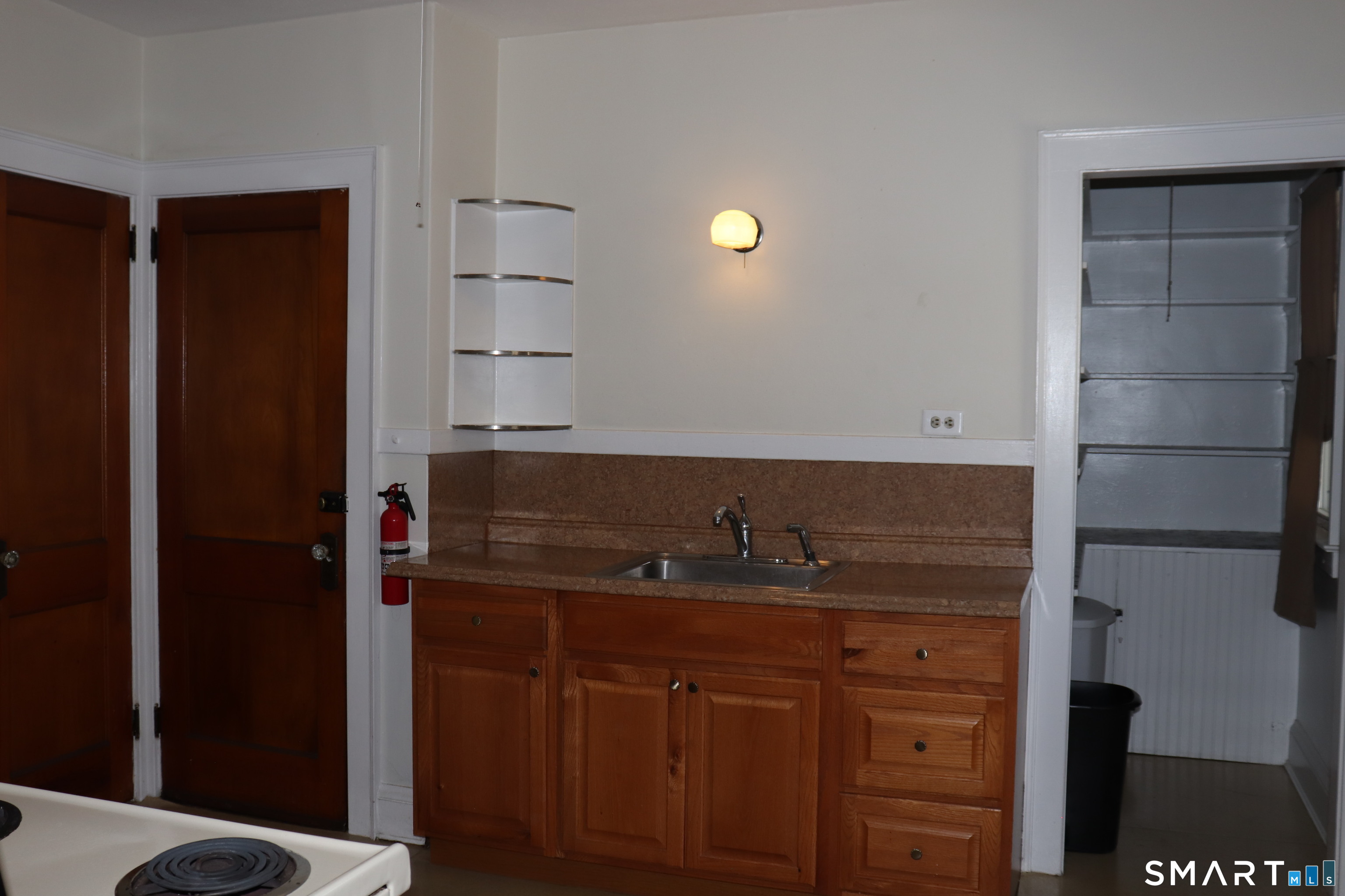 60 Nesbit Avenue West Hartford CT 06119