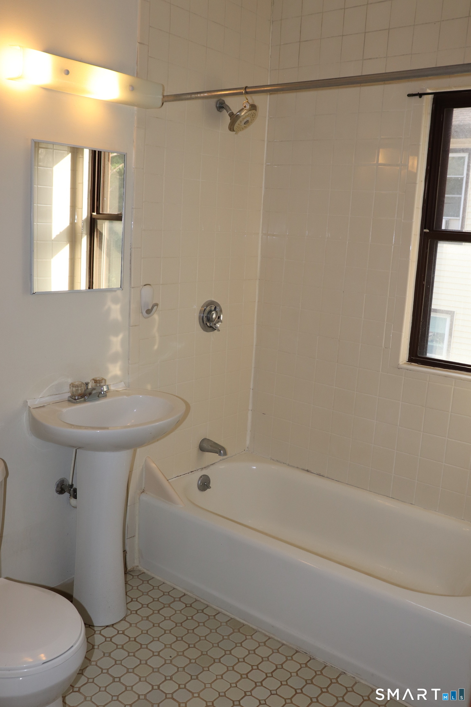 60 Nesbit Avenue West Hartford CT 06119