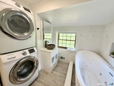 116 River Road Shelton CT 06484