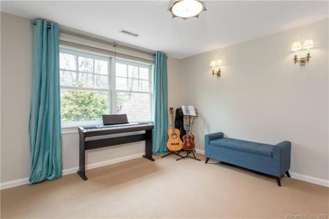 6 Searles Road Darien CT 06820