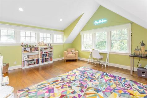 6 Searles Road Darien CT 06820