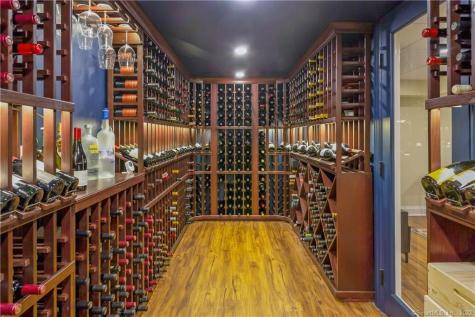 6 Searles Road Darien CT 06820