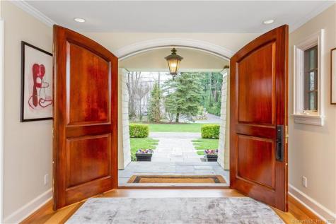 6 Searles Road Darien CT 06820