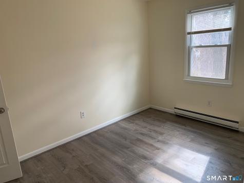 12 Irving Place Danbury CT 06810