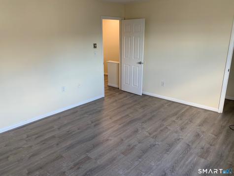12 Irving Place Danbury CT 06810