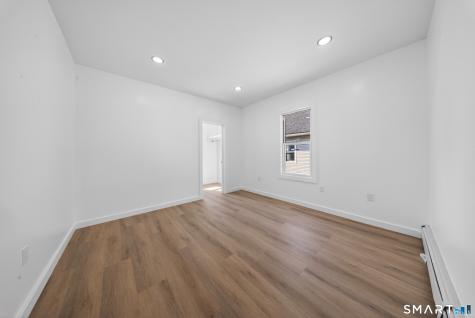 259 Laurel Avenue Bridgeport CT 06605