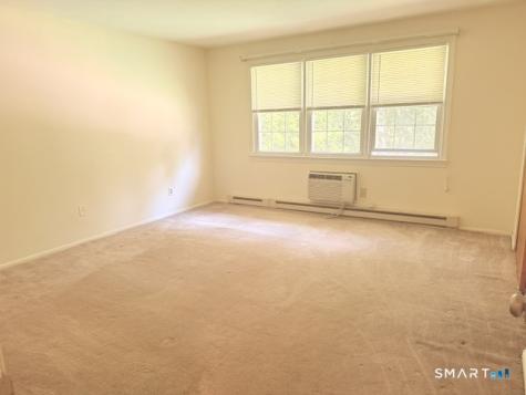 453 Robin Court Cheshire CT 06410