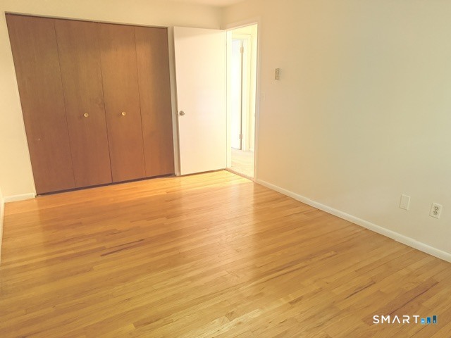 453 Robin Court Cheshire CT 06410