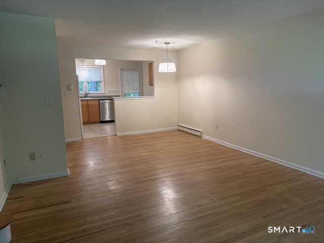 453 Robin Court Cheshire CT 06410