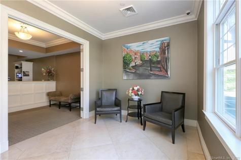 75 Stone Ridge Way Fairfield CT 06824