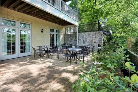 75 Stone Ridge Way Fairfield CT 06824
