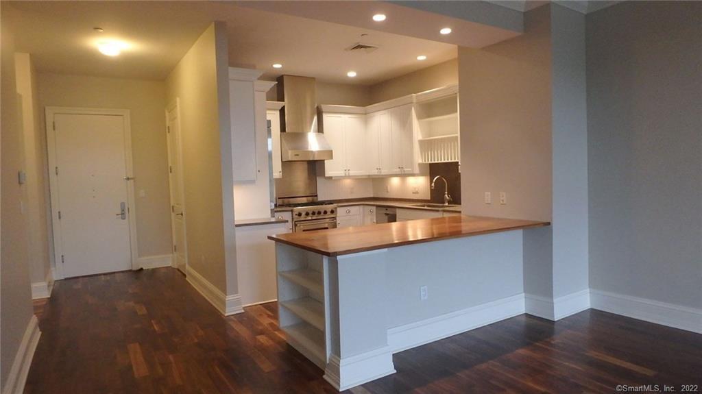 75 Stone Ridge Way Fairfield CT 06824