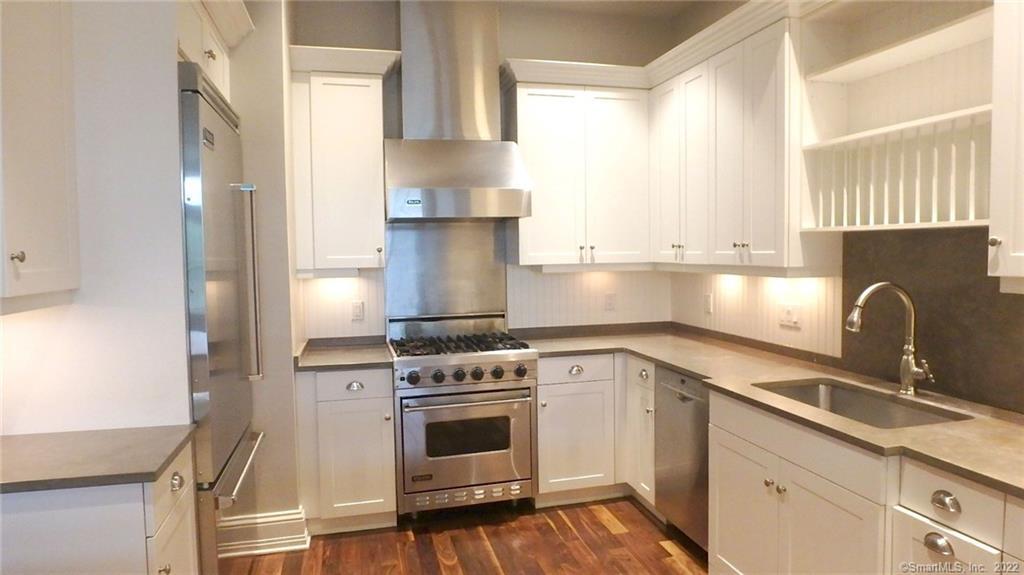 75 Stone Ridge Way Fairfield CT 06824