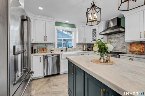 68 North Lake Shore Drive Brookfield CT 06804