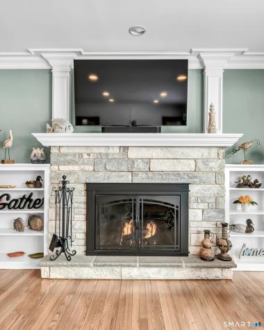 68 North Lake Shore Drive Brookfield CT 06804