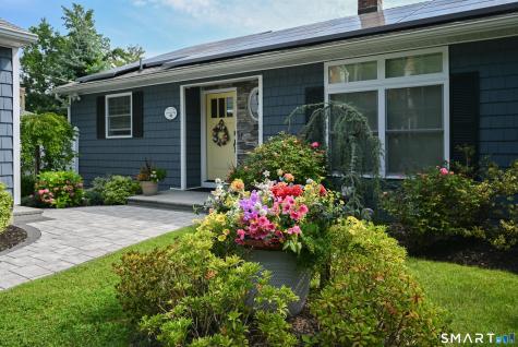 68 North Lake Shore Drive Brookfield CT 06804