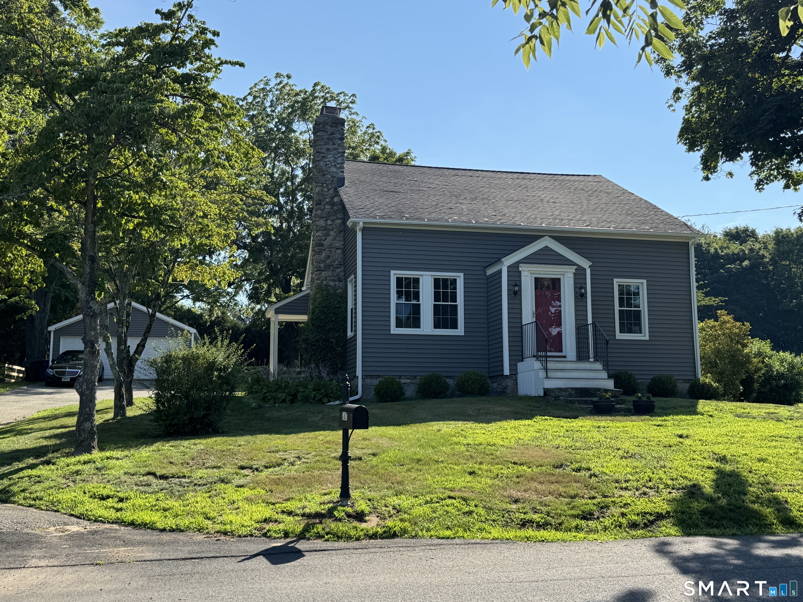 167 Huntington Street Shelton CT 06484