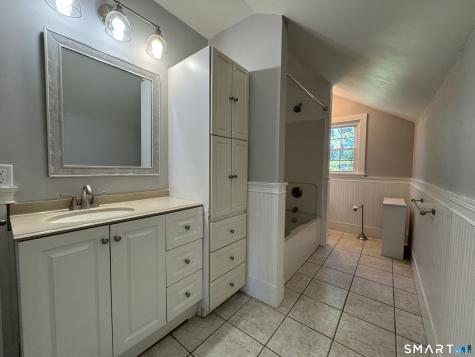 167 Huntington Street Shelton CT 06484