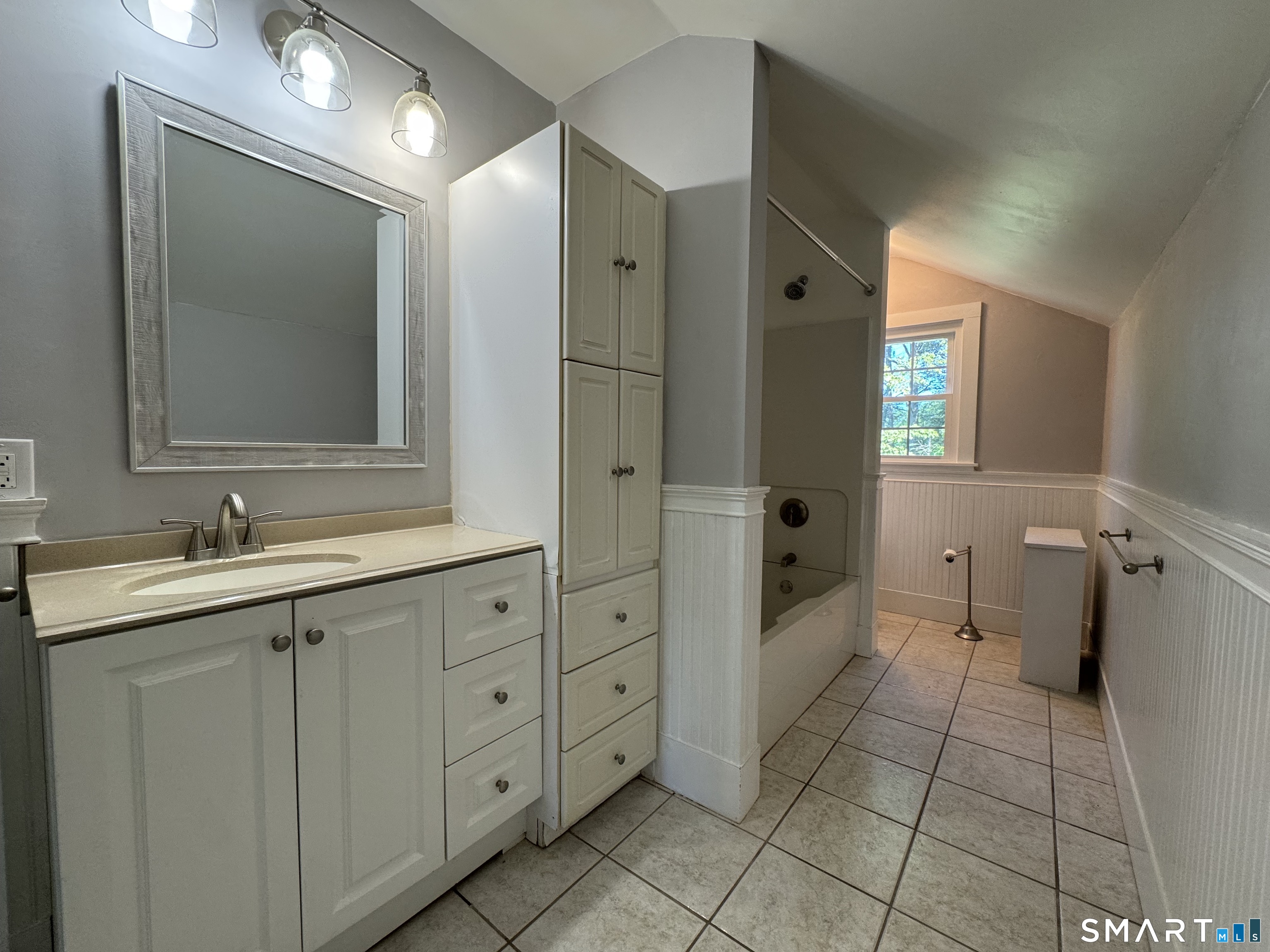 167 Huntington Street Shelton CT 06484