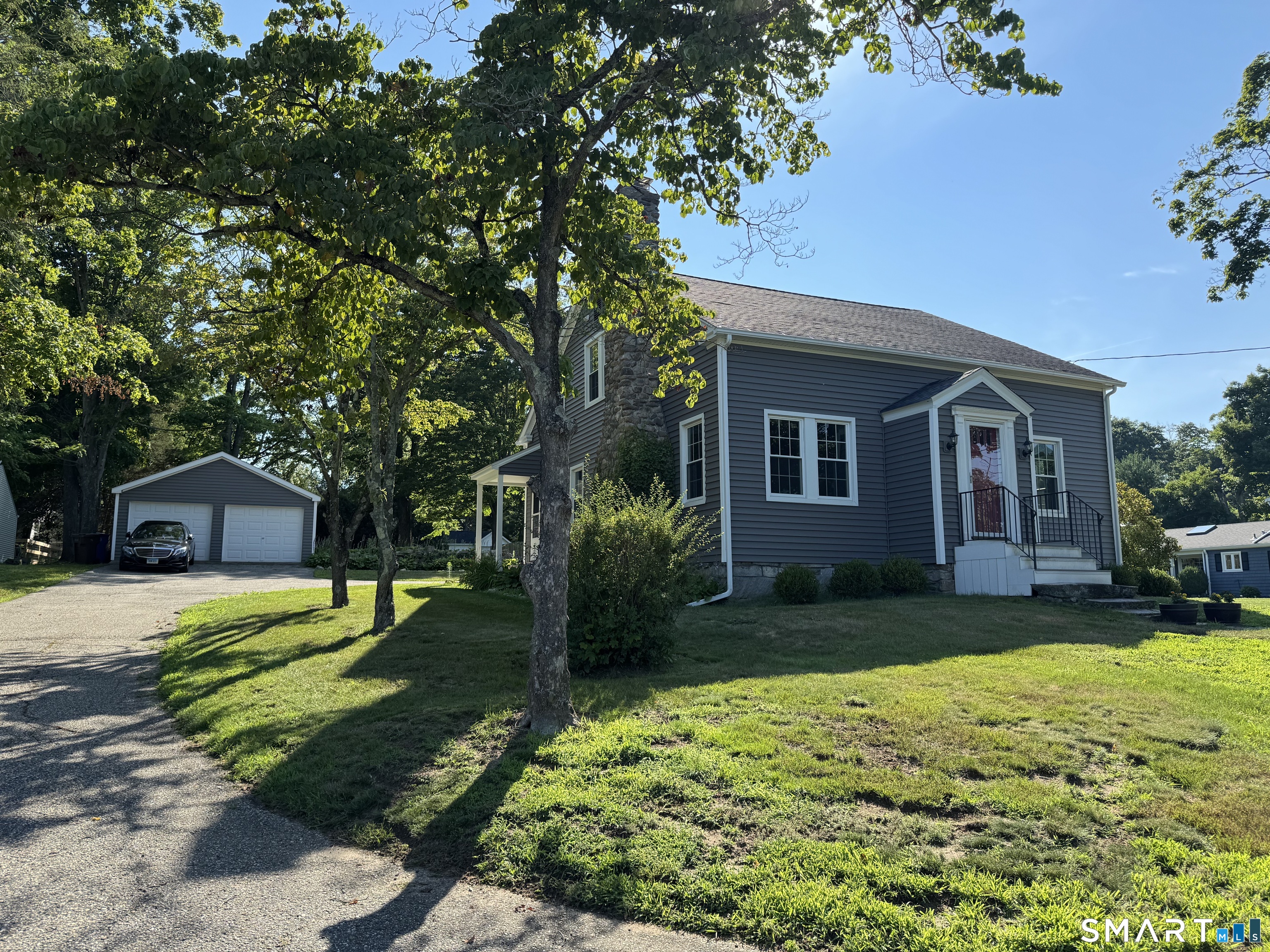 167 Huntington Street Shelton CT 06484