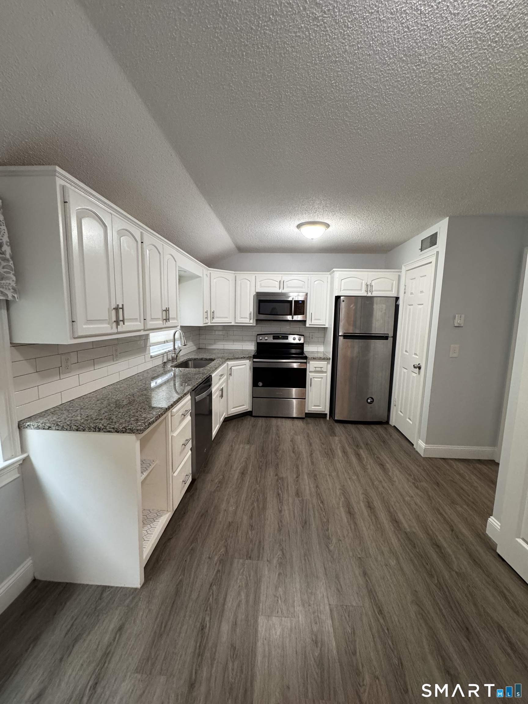 41 Crocus Lane Avon CT 06001