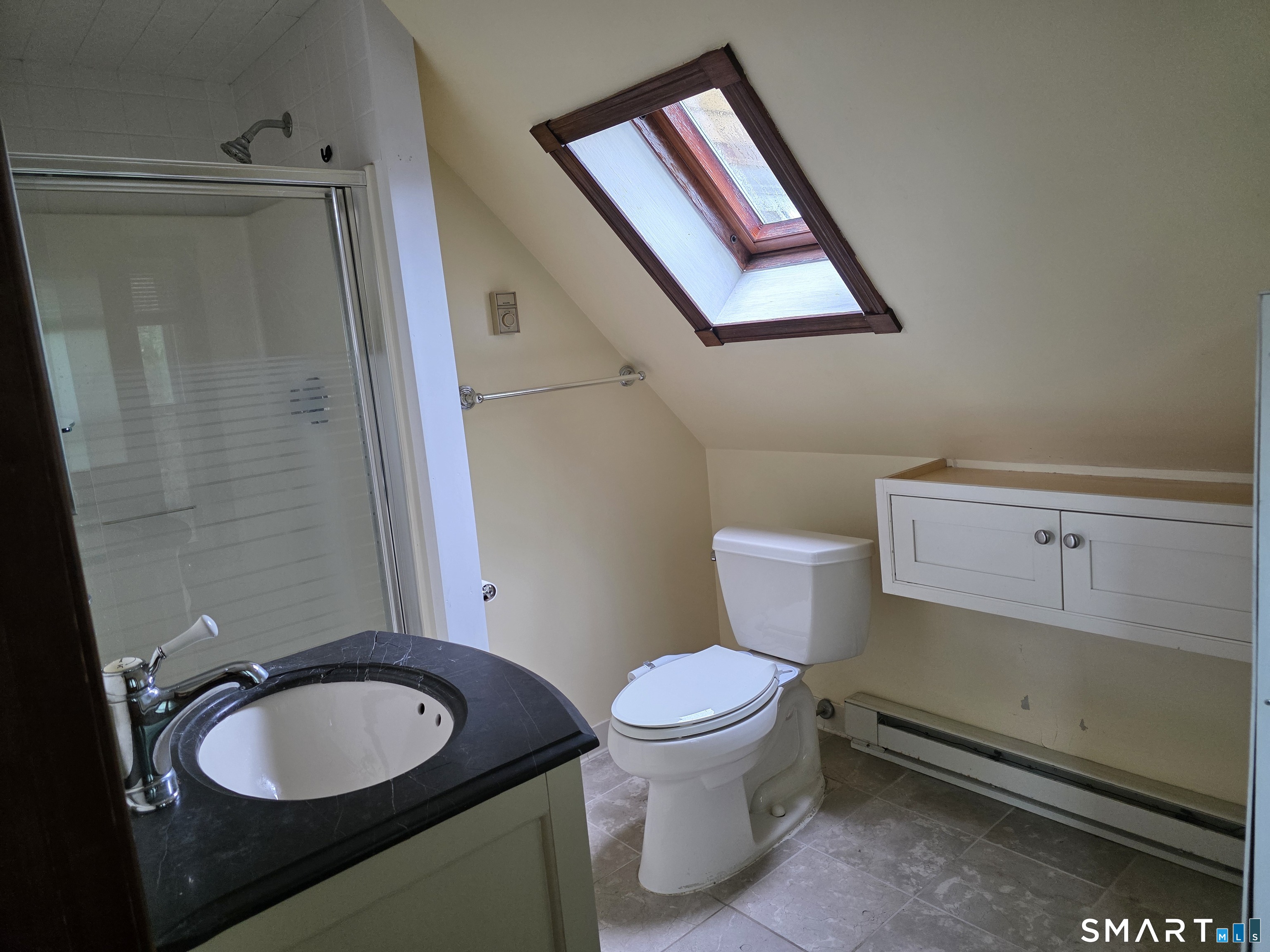 16 Tilley Street New London CT 06320