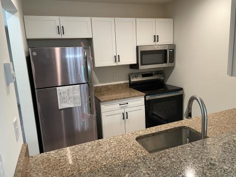 8 Rose Lane Danbury CT 06811