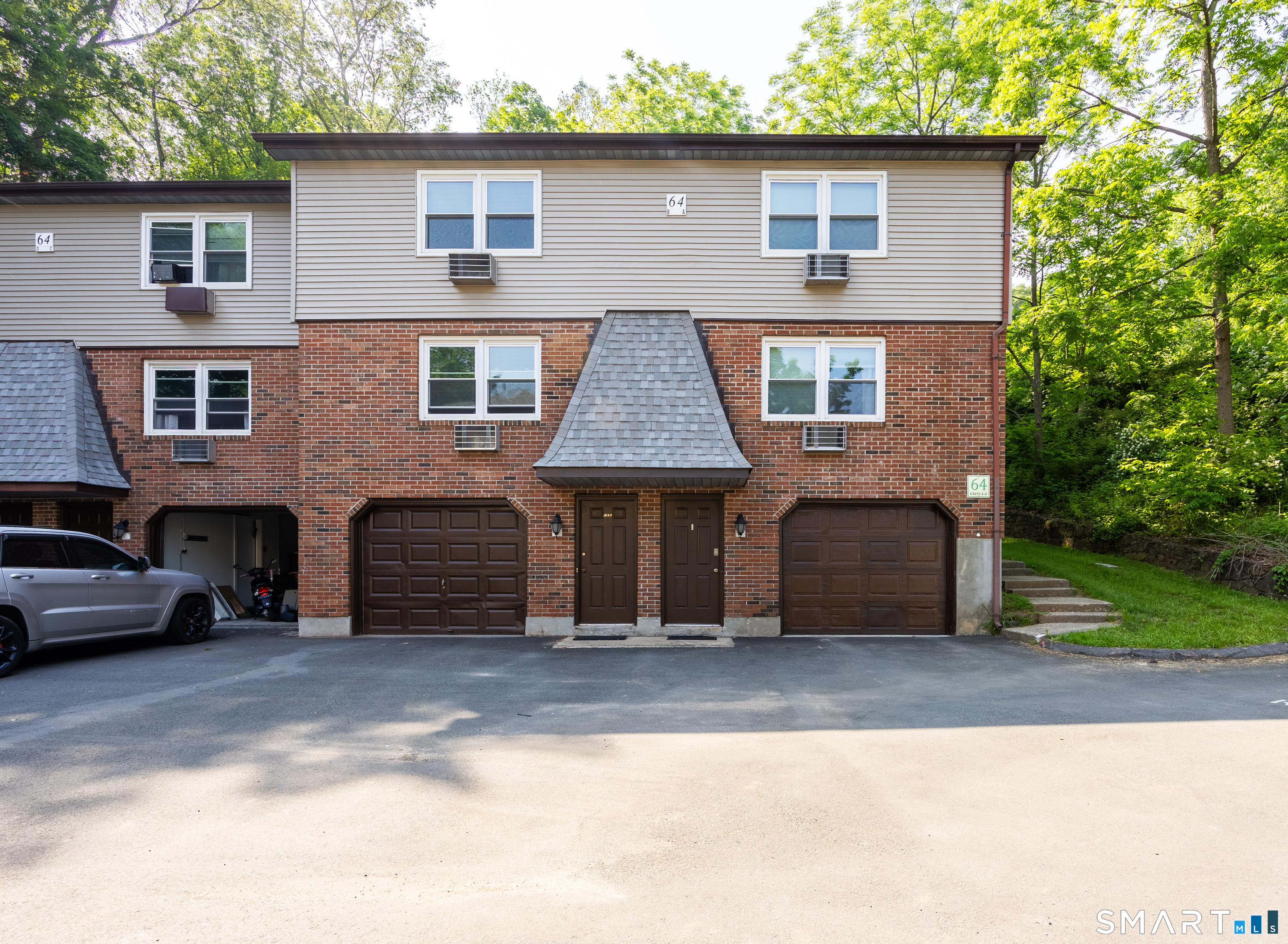 64 Nutmeg Drive Meriden CT 06450