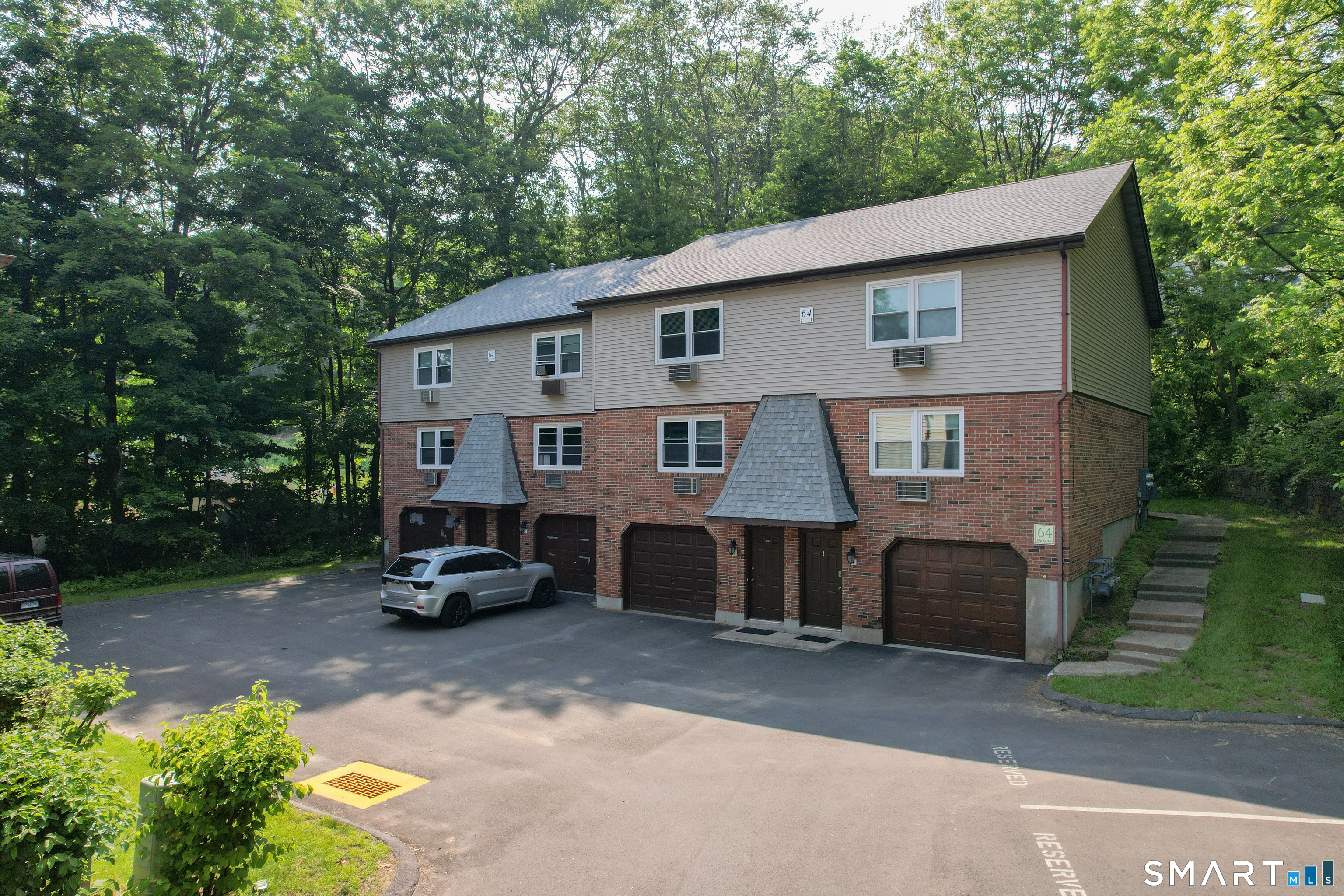 64 Nutmeg Drive Meriden CT 06450