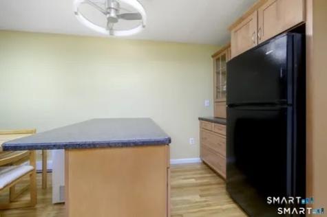 637 Cove Road Stamford CT 06902