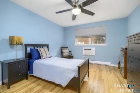 637 Cove Road Stamford CT 06902