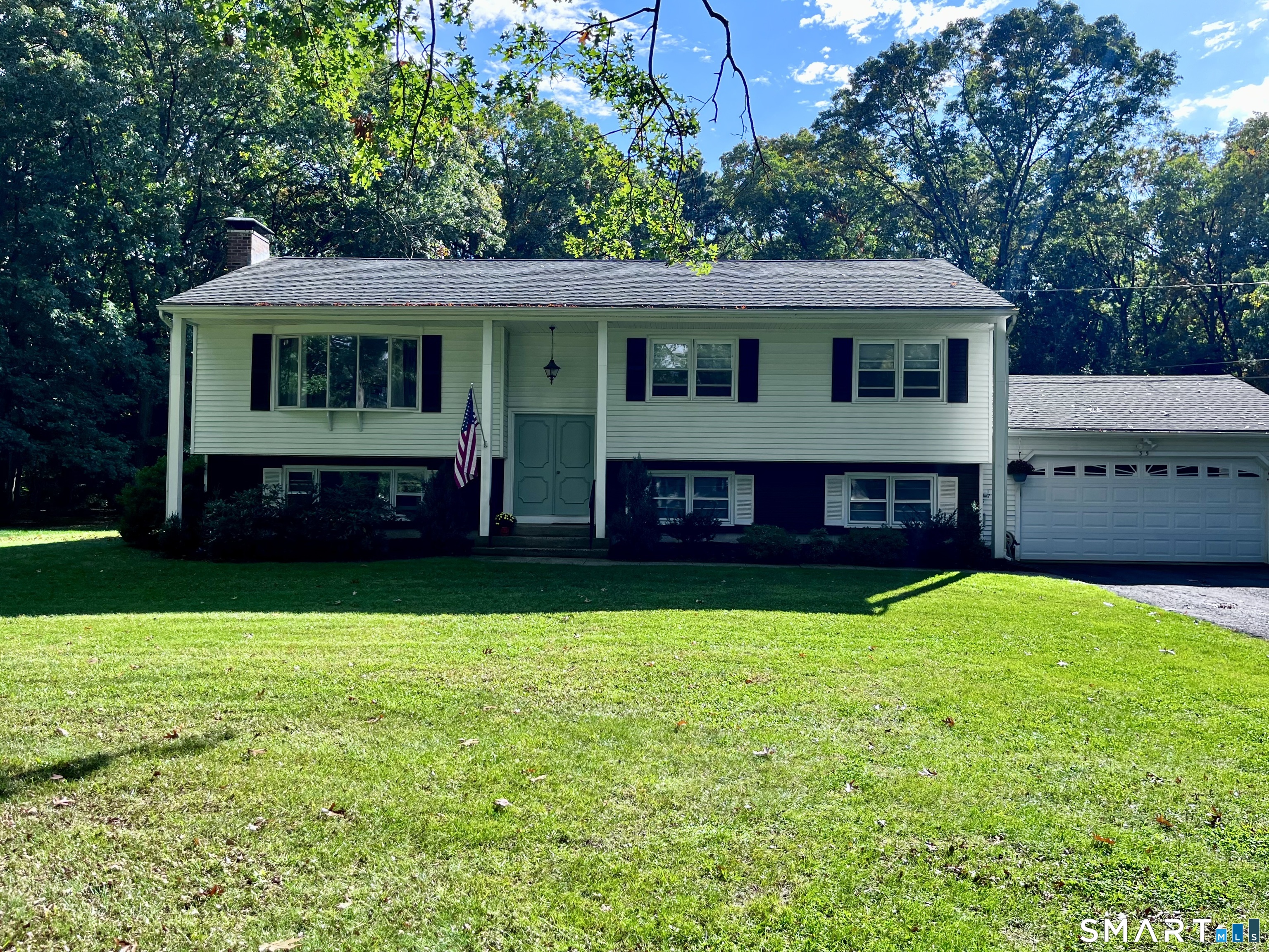 35 Bowling Green Drive North Haven CT 06473