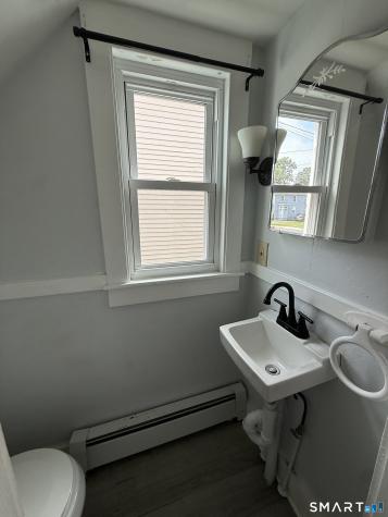 104 Spring Street Windsor Locks CT 06096