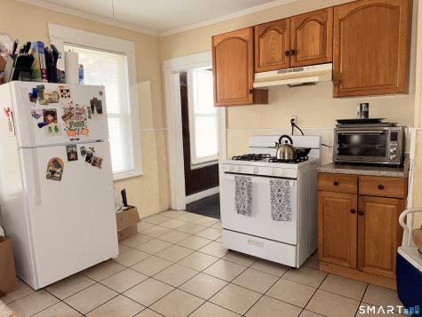 438 Hollister Avenue Bridgeport CT 06607