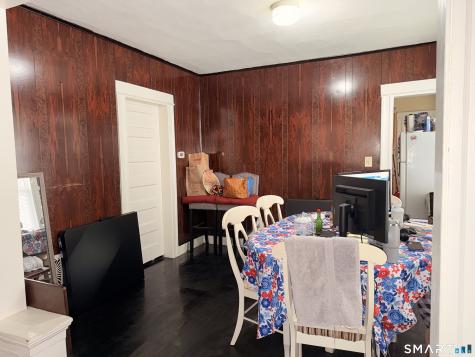 438 Hollister Avenue Bridgeport CT 06607
