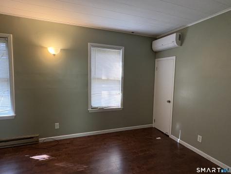 40 Wooding Street Bristol CT 06010