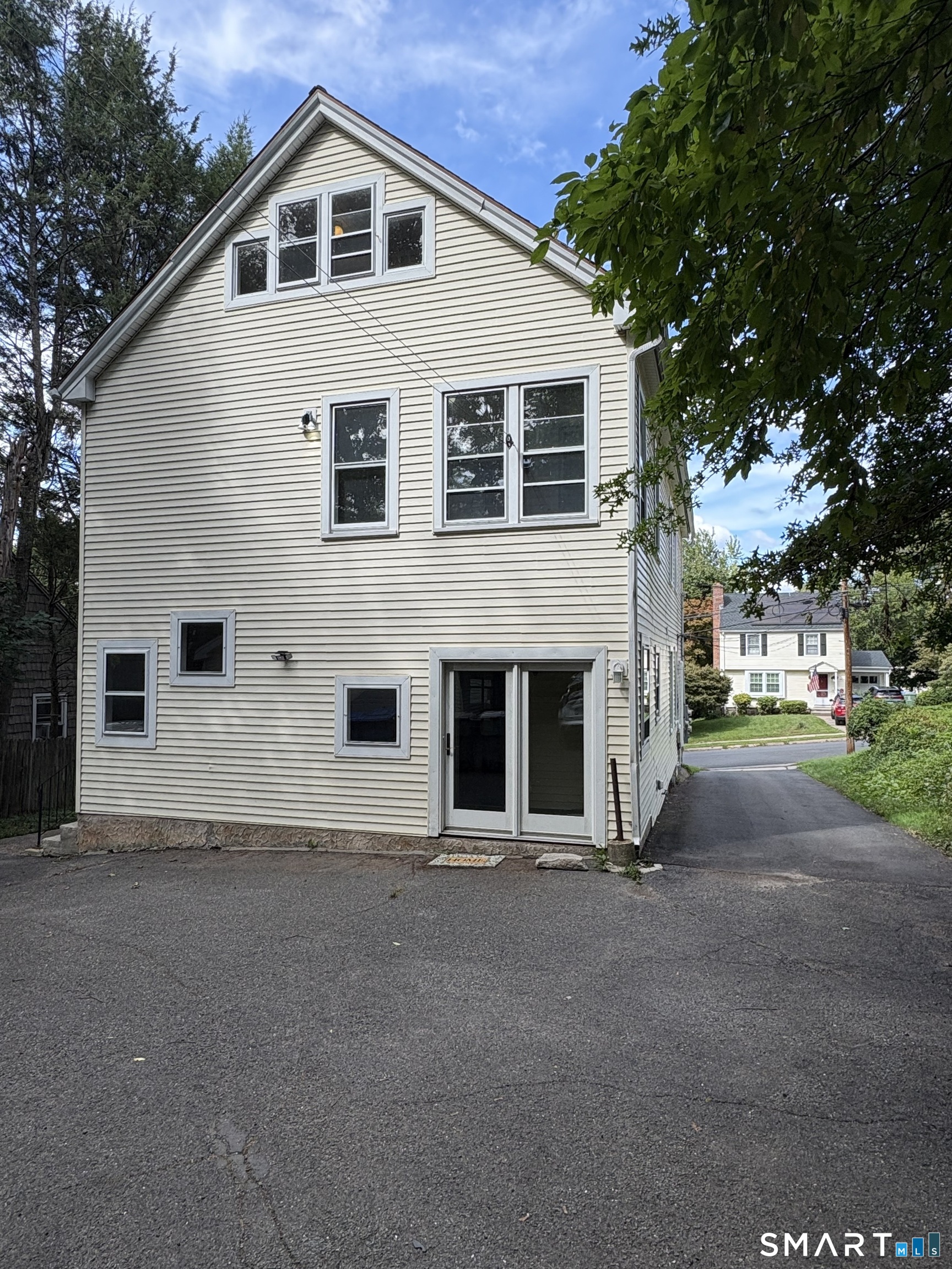 40 Wooding Street Bristol CT 06010