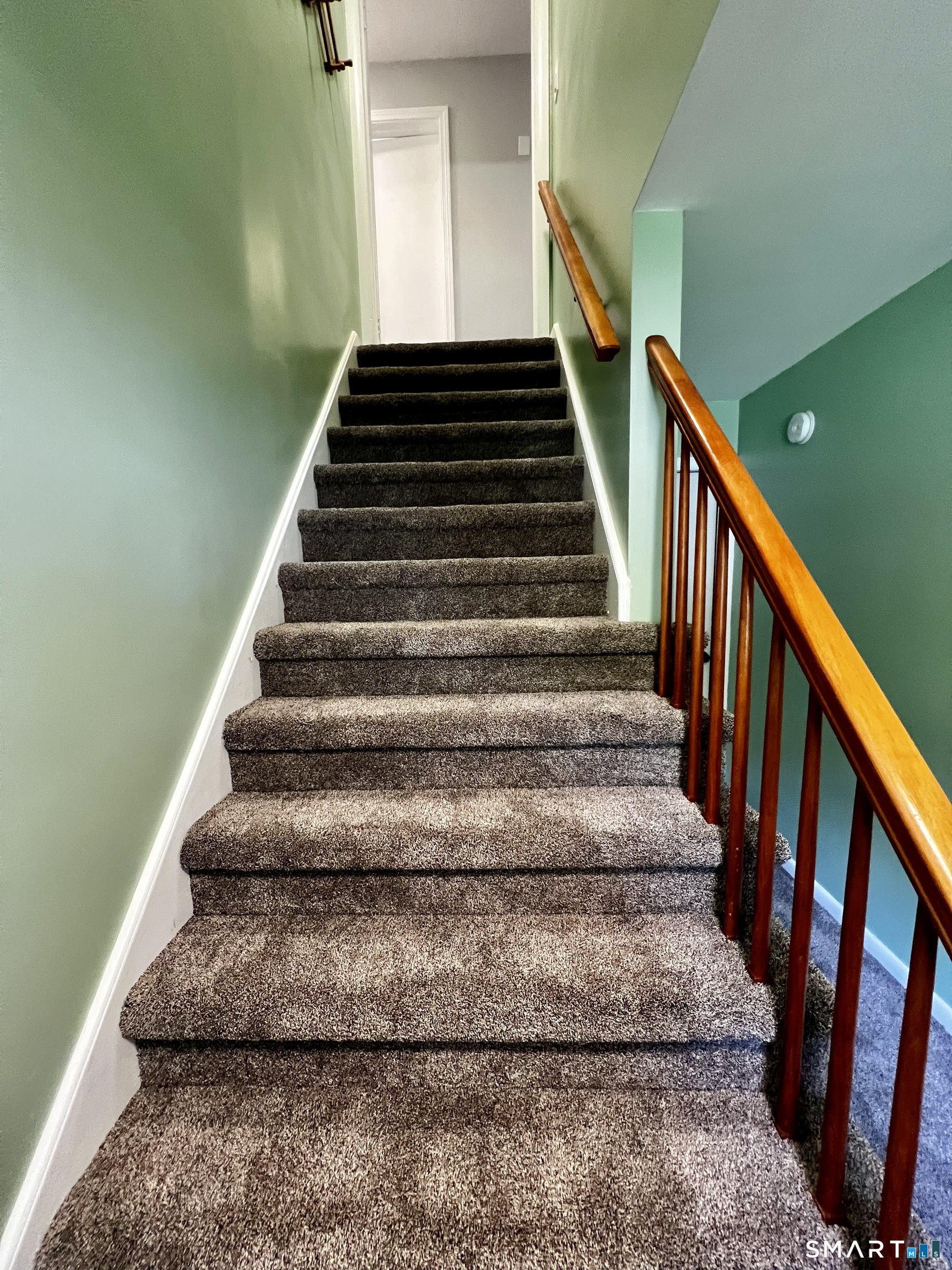 29 Patton Avenue Seymour CT 06483