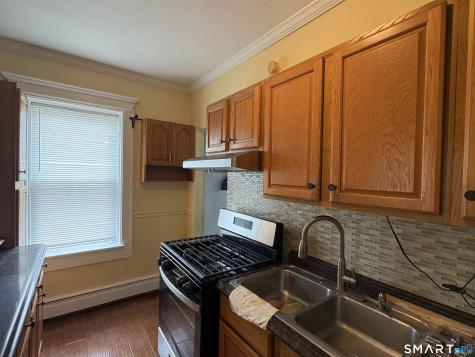 8 Erwin Place New Britain CT 06051