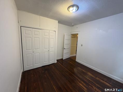 8 Erwin Place New Britain CT 06051