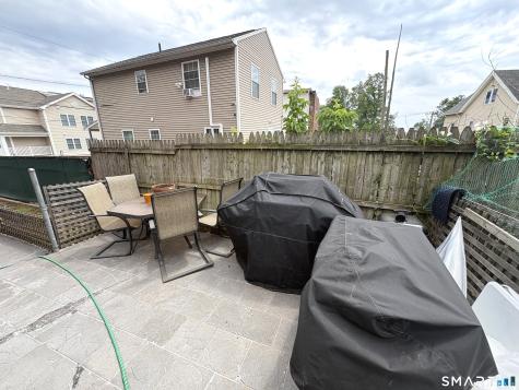 8 Erwin Place New Britain CT 06051
